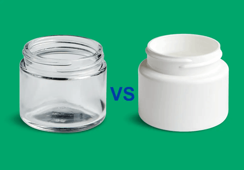 Plastic vs Glass Containers